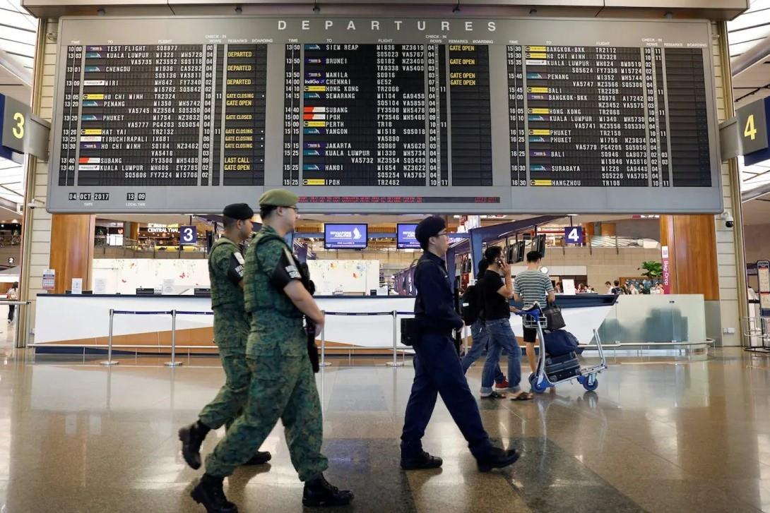 Aksi Cabul di Pesawat! Pria Indonesia Pamer Alat Kelamin, Kini Hadapi Sidang di Singapura