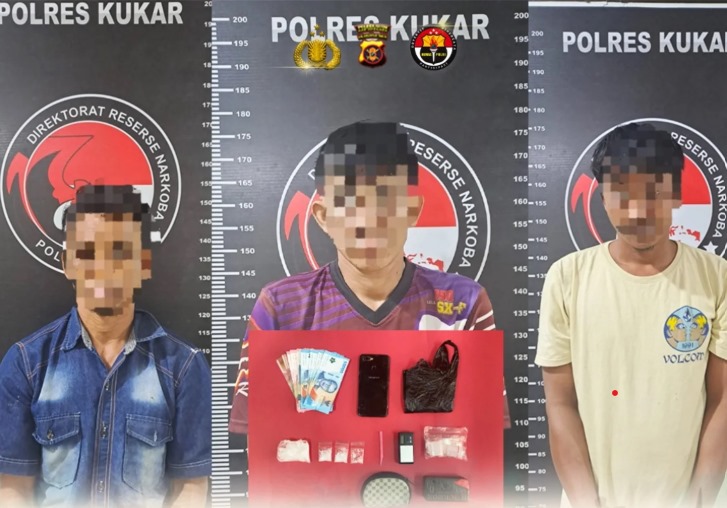 Polisi Gerebek Sarang Narkoba di Samboja, Tiga Orang Diamankan