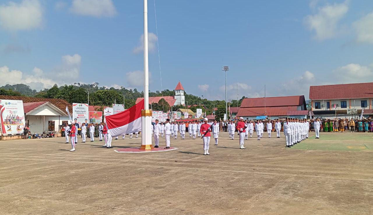 Peringati HUT RI KE-79, Bupati Mahulu: Maknai Hari Kemerdekaan Dengan Semangat Juang