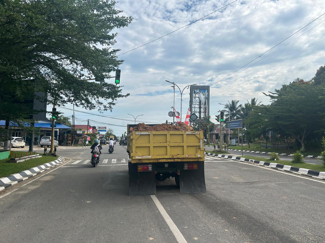 Truk Bermuatan Terbuka Masih Melintas di Jalan Umum, Dishub Kutim Akan Berkoordinasi Lintas Sektor
