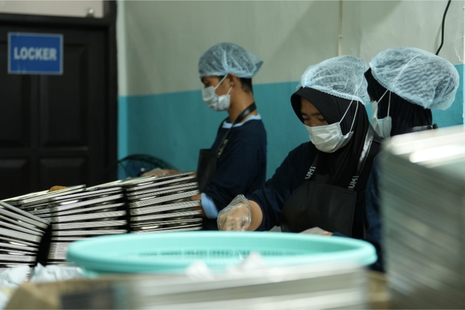 Terindikasi Monopoli Suplier, BGN Suspend 18 Dapur MBG