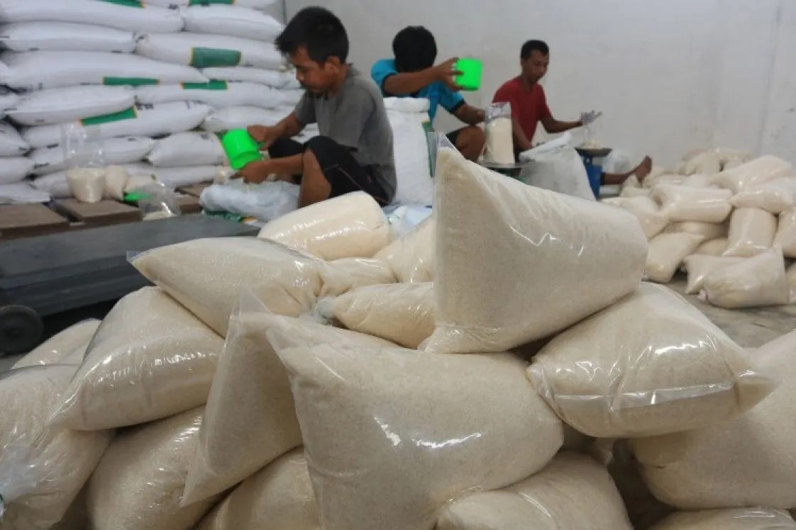 Harga Gula di Pasar Ritel Modern Dipatok Naik Rp 16.000 per Kg