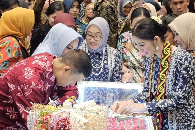 Selvi Ananda Akan Hadiri HUT Dekranas ke-45, Pemkot Balikpapan Siapkan Cenderamata Khusus