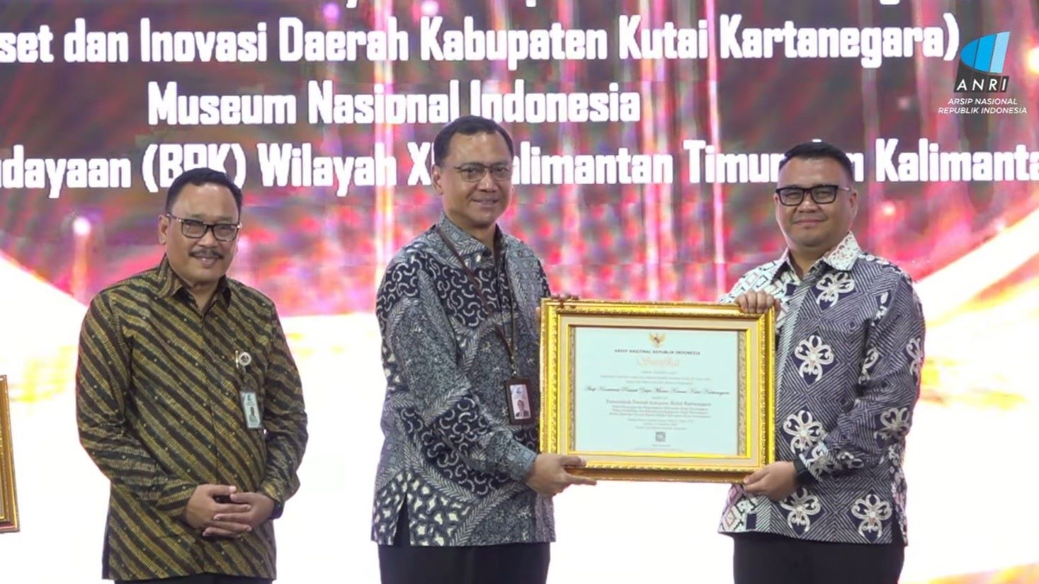 Prasasti Yupa Muara Kaman Raih Nominasi MKB 2025 Tahap II