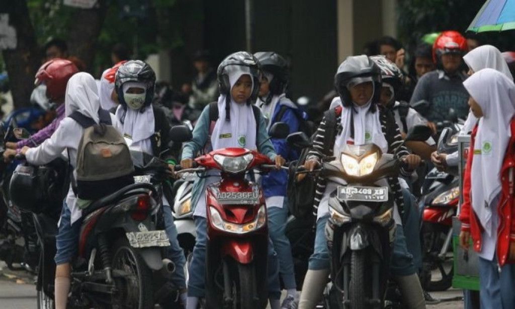 Dishub Samarinda Larang Pelajar Tanpa SIM Bawa Motor ke Sekolah, Kata Pengamat …..