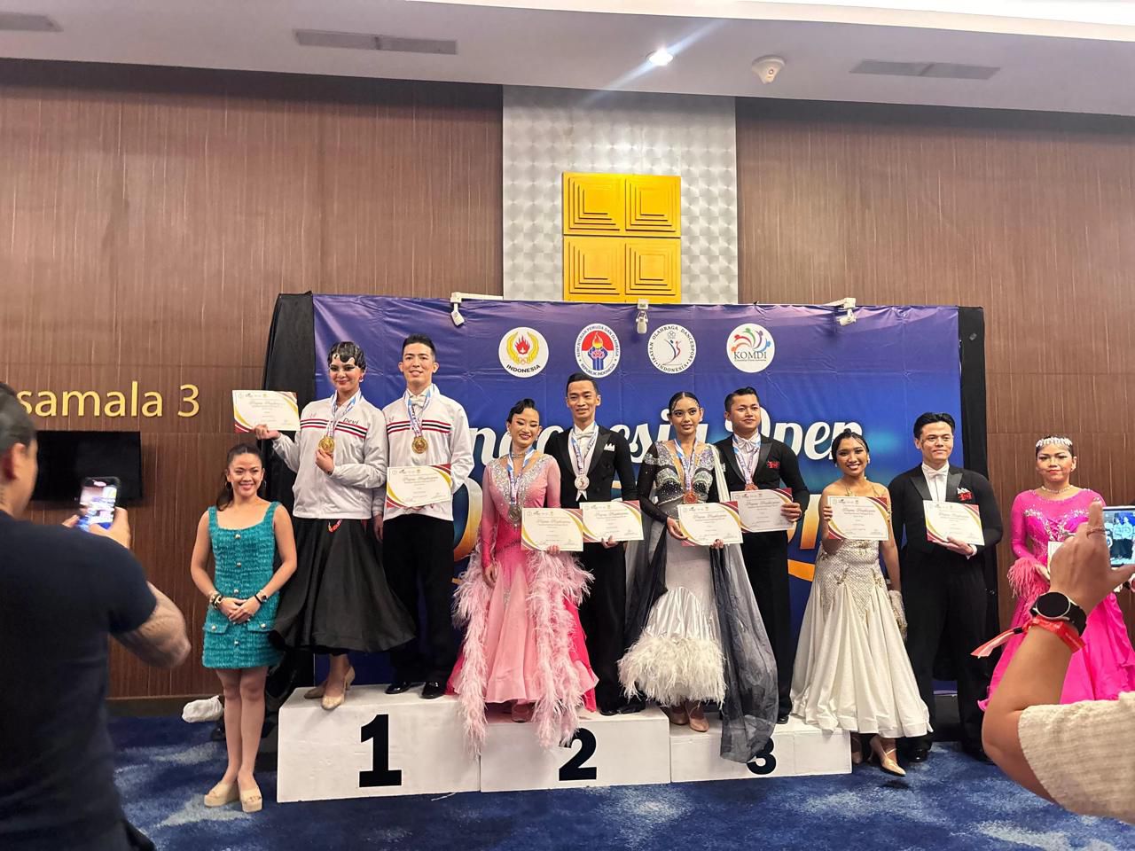 Membanggakan, Atlet Dancesport Kaltim Bawa Pulang 7 Medali dari Kejurnas 2025