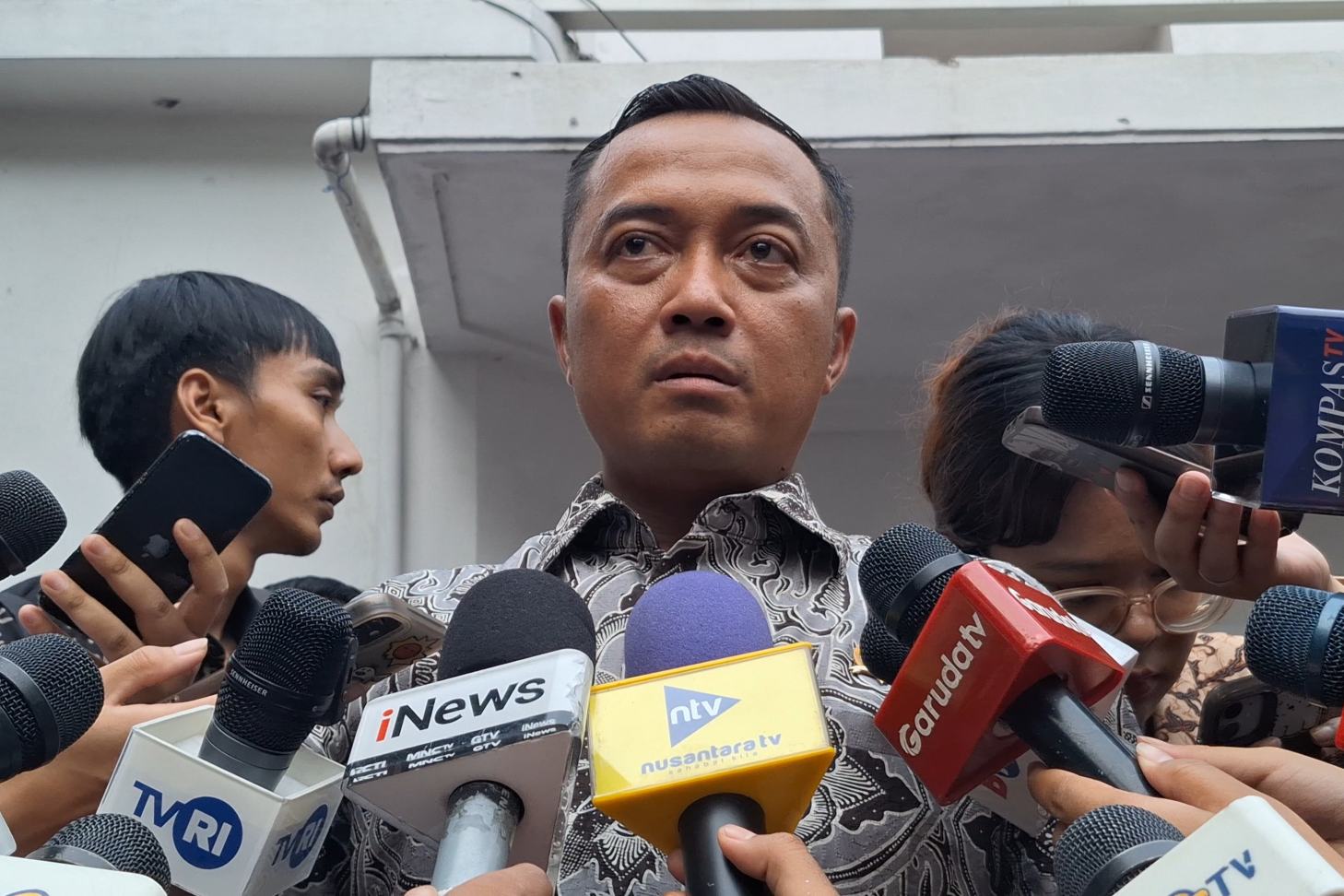 Pemerintah Alihkan Anggaran Tidak Produktif untuk Program BLT