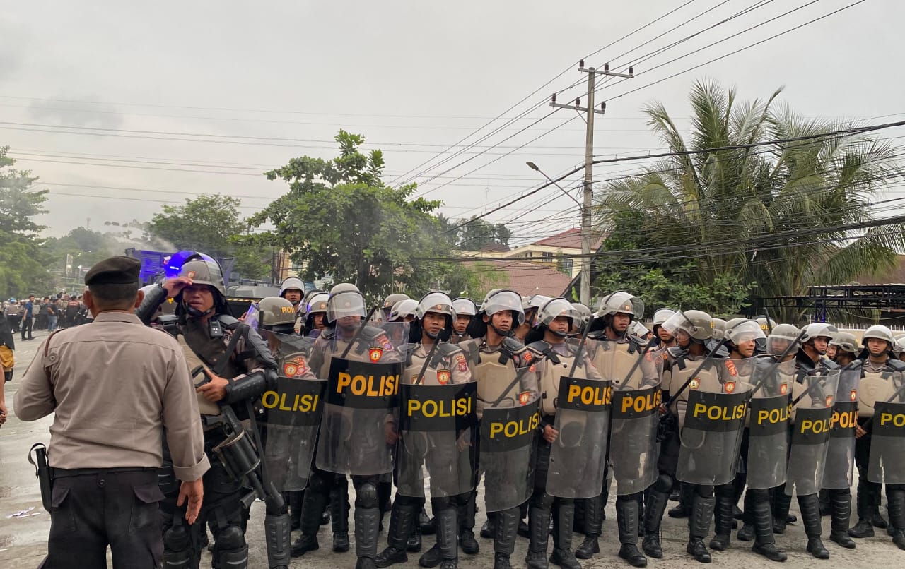Pengamat Hukum Soroti Kekerasan Aparat di Jakarta, Polresta Samarinda Pastikan Pengamanan Demo Tetap Humanis