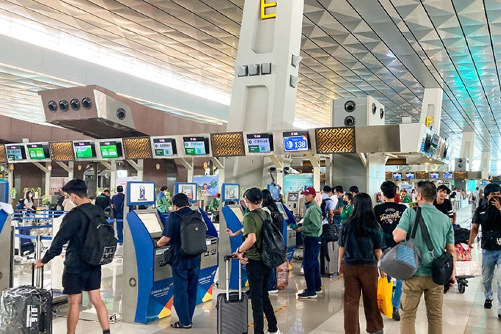 Libur Nataru, Harga Tiket Pesawat Turun hingga 13 Persen