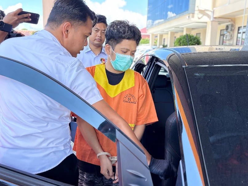 Ngetap BBM Subsidi Buat Bayar Cicilan Mobil