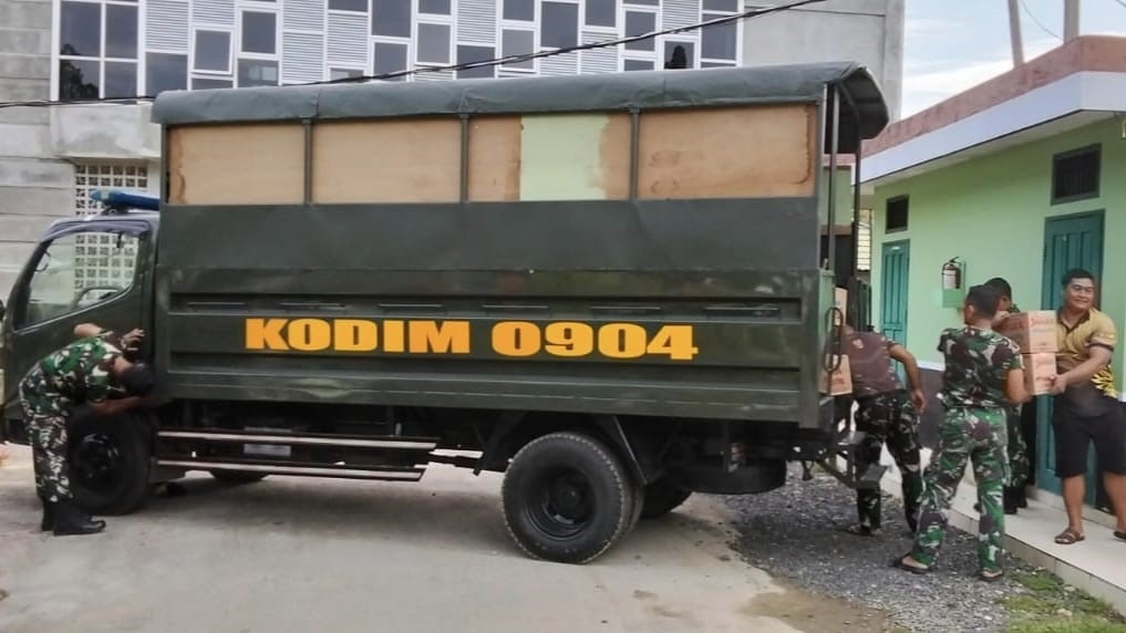 Kodim Paser Kirim 2 Truk Logistik untuk Korban Bencana Aceh-Sumatera