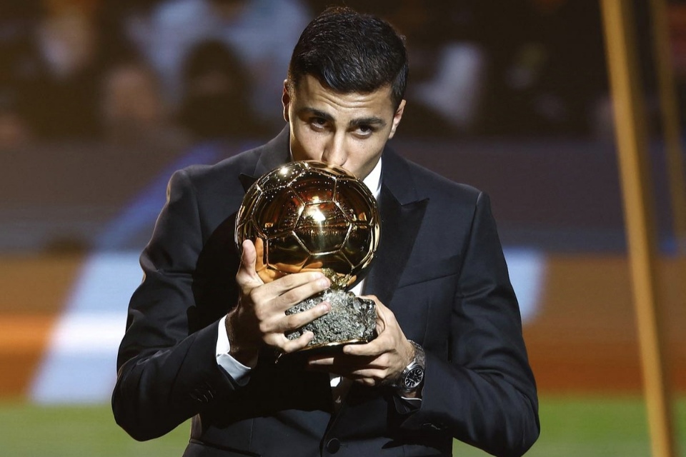 Ballon d’Or 2024 Milik Gelandang Manchester City, Rodri Pemain Terbaik Dunia Tahun Ini