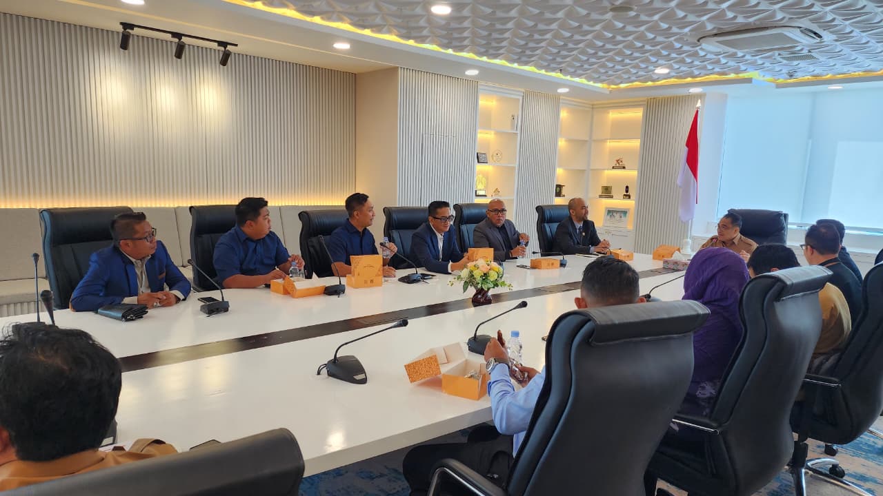 Malaysia Niat Bangun PLTS di Kaltim, Wagub Seno: Dukung Investor Bangun Kaltim 