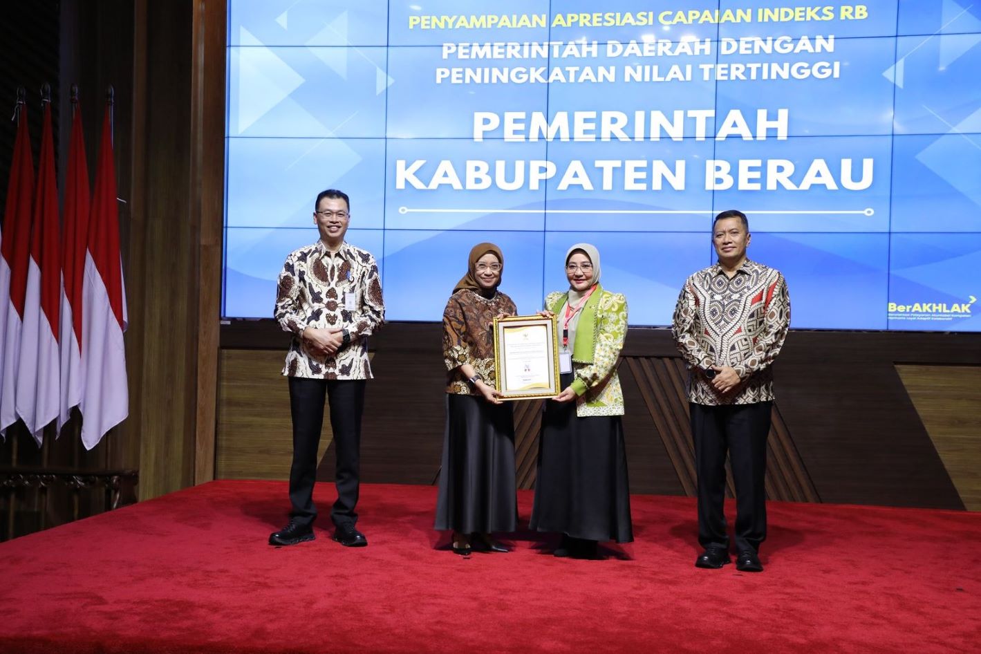 Pemkab Berau Terima Penghargaan Indeks Reformasi Birokrasi Tertinggi 2024