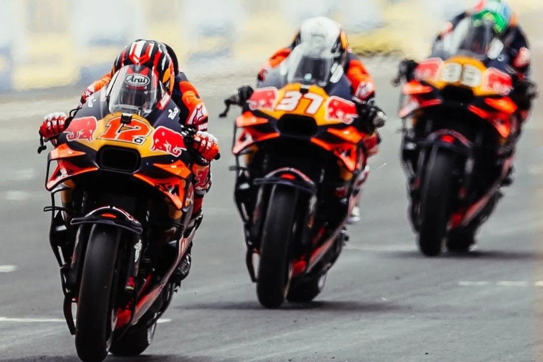 Bajaj Bantu KTM Keluar dari Krisis, Tapi Masa Depan MotoGP Masih Tanda Tanya