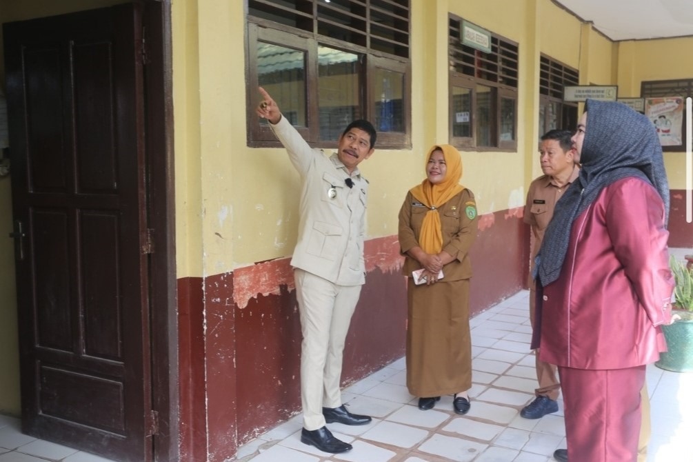 Wabup PPU Sidak 2 SD di Waru, 'Belanja Masalah' di Sekolah