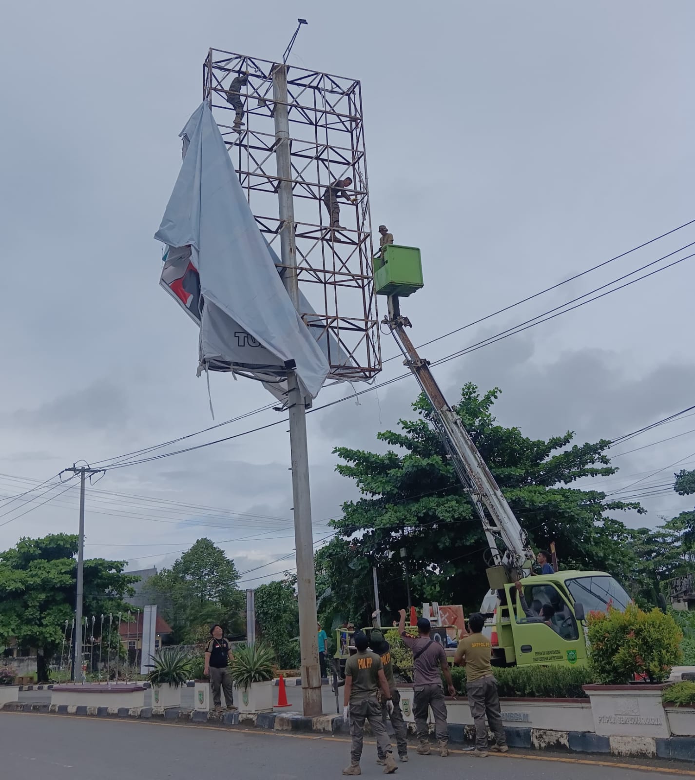 Memasuki Masa Tenang, APK di Berau Mulai Ditertibkan