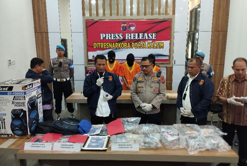 Ungkap Peredaran Narkoba Lintas Provinsi, Polda Kaltim Sita 10 Kg Sabu Senilai Rp 15 Miliar