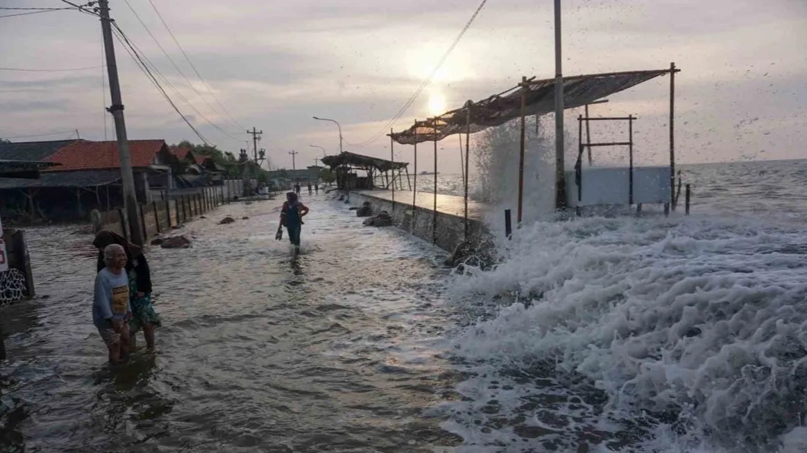 Waspada Pasang Tinggi di Pesisir Kaltim, 16-17 Desember Bisa Mencapai 2,9 Meter