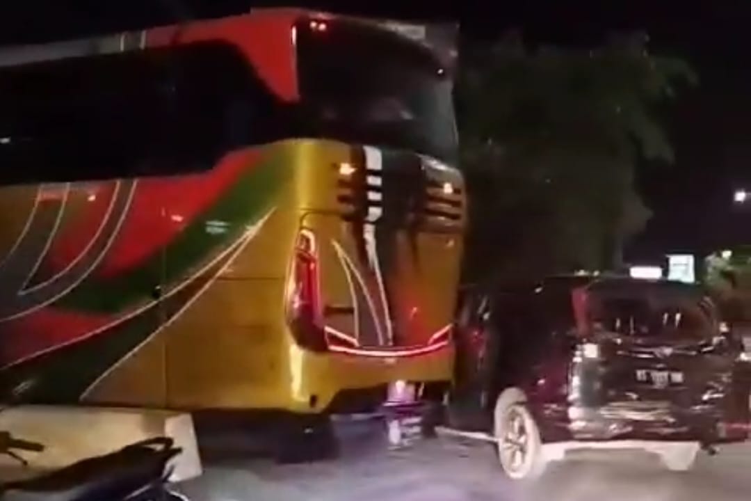 Tujuh Orang Luka Termasuk Ibu Hamil, Akibat Aksi Brutal Sopir Bus MMT