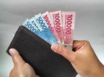 Jangan Disamakan, Krisis Moneter Berbeda dengan Resesi Ekonomi 