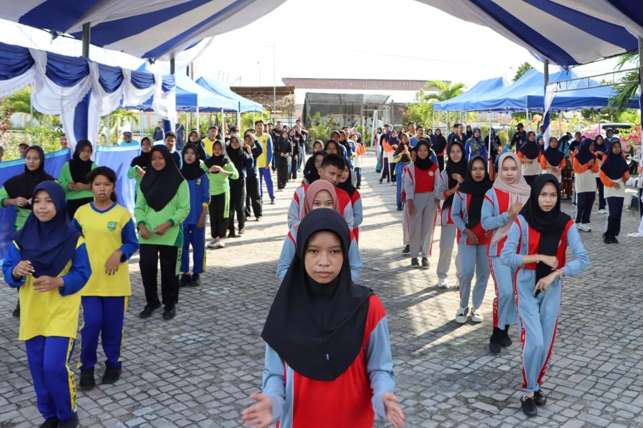  Gerakan Aksi Gizi Bagi Pelajar, Dinkes PPU Beri Tablet Penambah Darah bagi Pelajar Perempuan