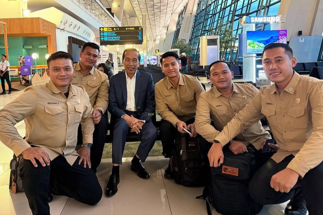 PDIP Heran, Jokowi Jadi Utusan Prabowo ke Pemakaman Paus Fransiskus: Kenapa Nggak Wapres?