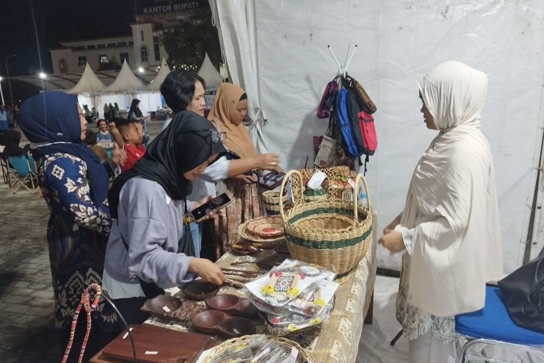 Batik PPU dan Kerajinan Kayu Siap Dobrak Pasar Global via Digital