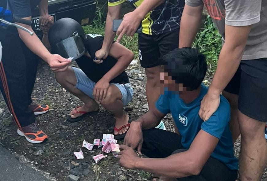 Polisi Tangkap 2 Pemuda di Kuaro saat Transaksi Sabu di Pinggir Jalan