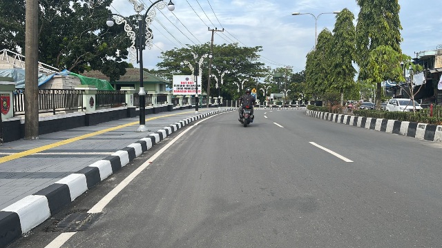 Pemkot Bontang Bersih-Bersih, Cabut Sejumlah Baliho di Pinggir Jalan