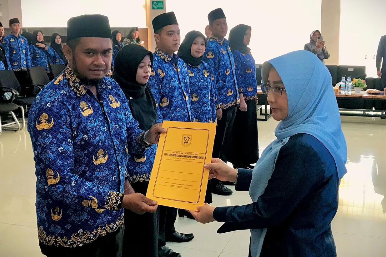 Bupati Berau Janji Tuntaskan Status Honorer Jadi PPPK, 354 Orang Resmi Dilantik