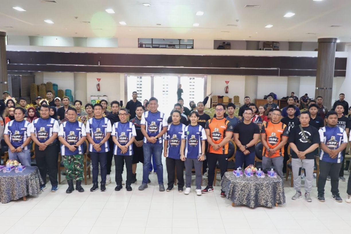 105 Atlet Ramaikan Kejurprov Arm Wrestling 2025 di Kutai Timur