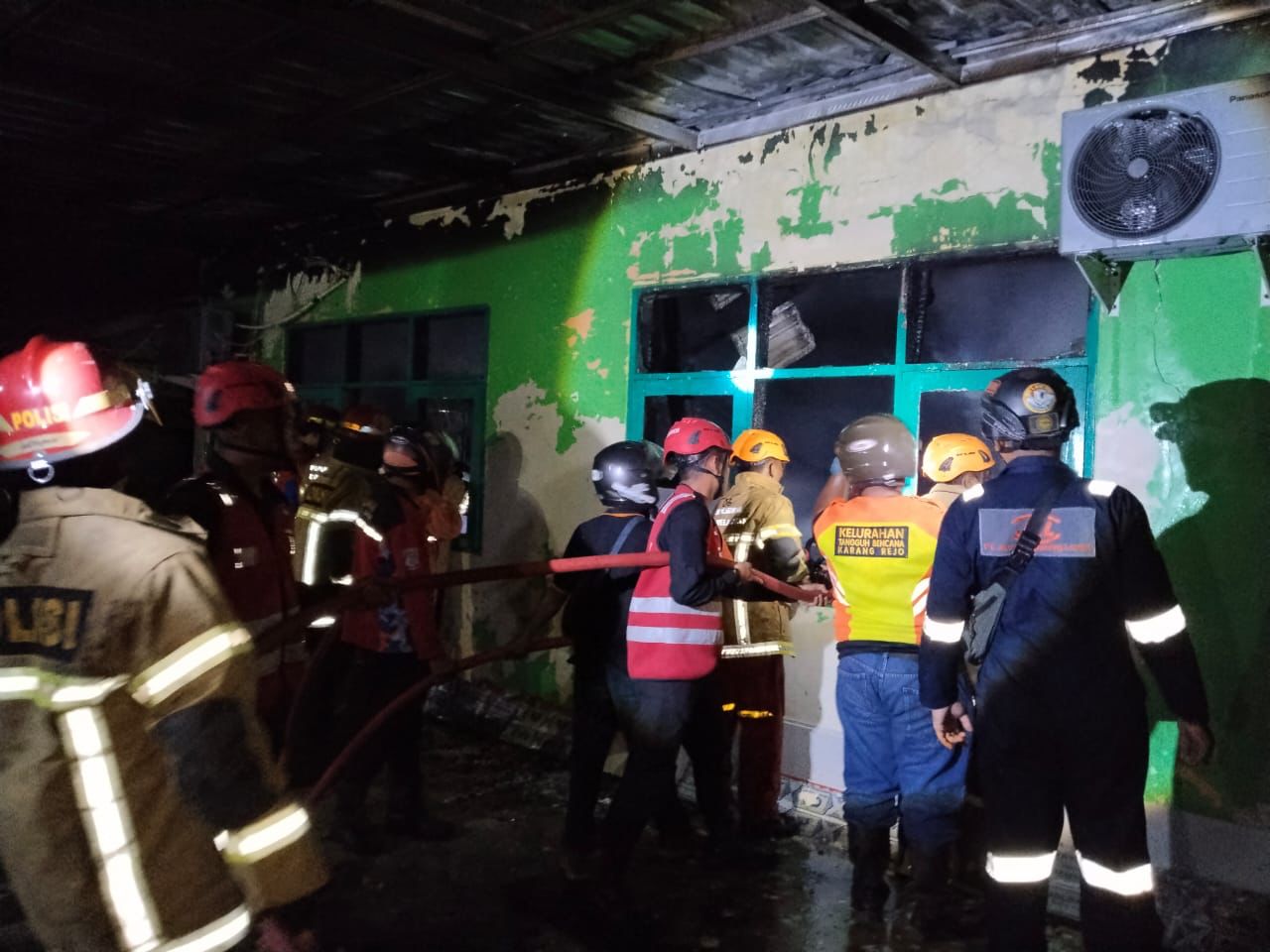 Breaking News! Terjadi Kebakaran SD di Balikpapan Utara, 2 Kelas Dilaporkan Hangus