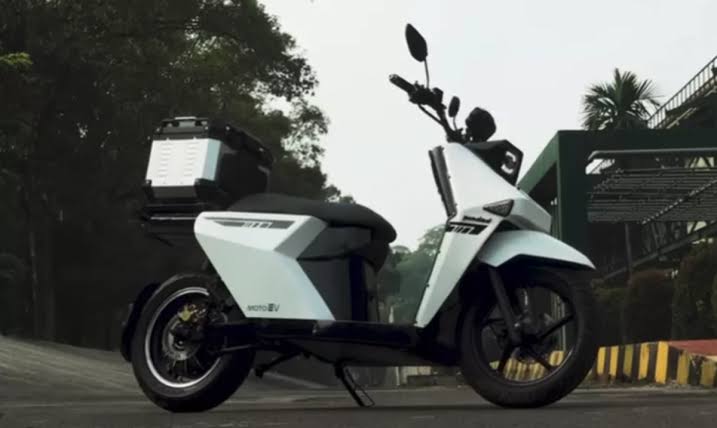 PT Pindad Pamerkan EV-Scooter Baru, Bisa Melesat Sejauh 100Km Sekali Isi Daya