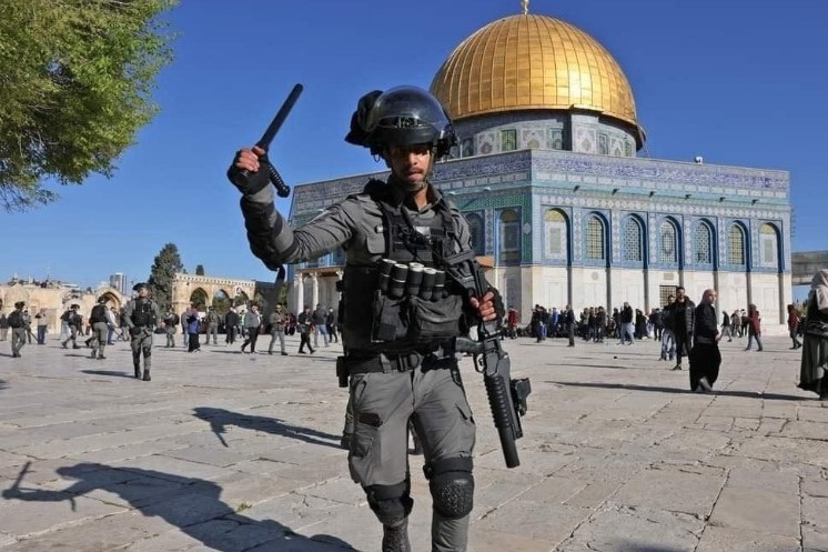 PBNU dan MUI Kutuk Keras Penutupan Masjid Al-Aqsa oleh Israel