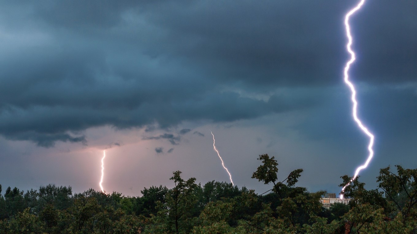 Ramalan Cuaca Kaltim dan IKN, 19 Maret 2026, Waspada Hujan Petir!