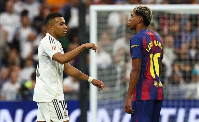 Hansi Flick Siapkan Strategi Khusus untuk Redam Mbappe di El Clasico
