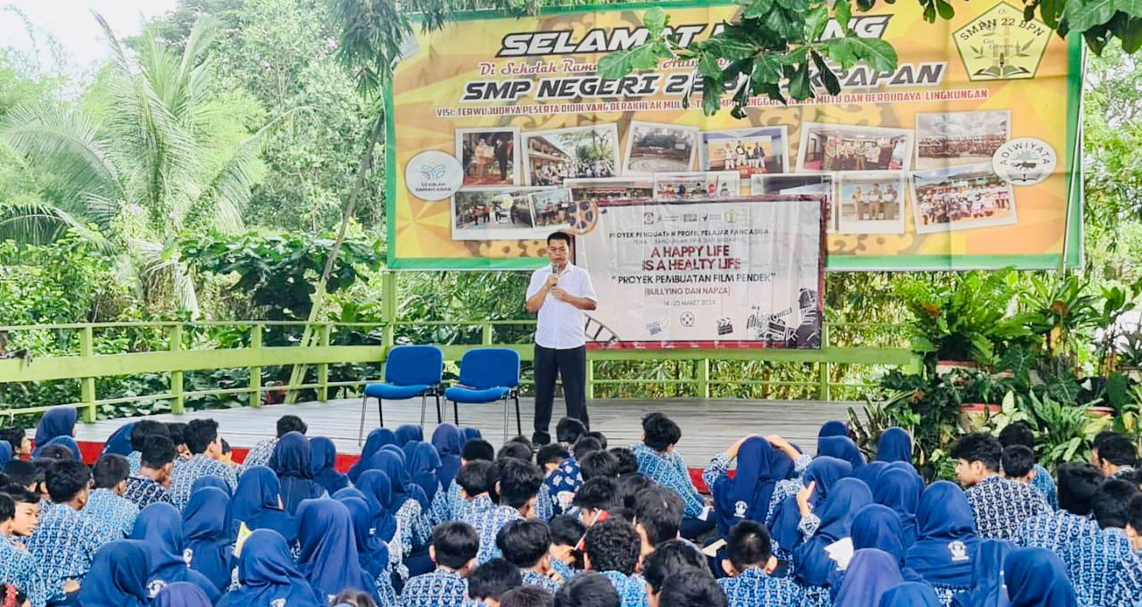 Narkoba Ancam Generasi Penerus Bangsa, Polresta Balikpapan Gelar Sosialisasi di SMP 22 Sumberejo