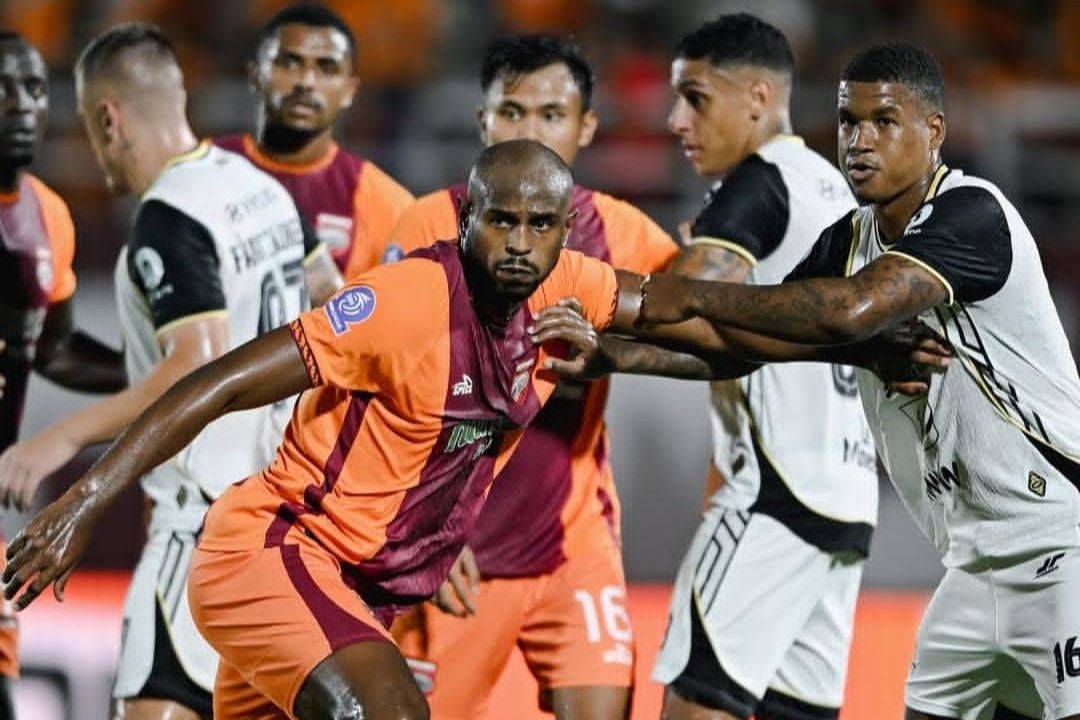 BRI Super League: Borneo FC Unggul Sementara Atas Persija Jakarta di Babak Pertama, Skor 1-0