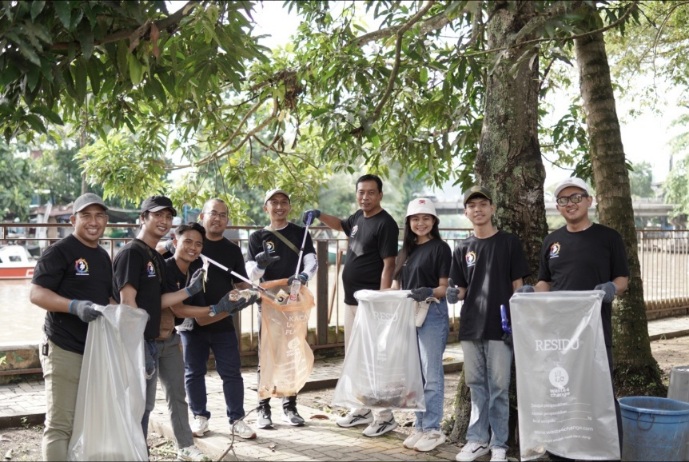 Aksi Bersih Mandiri Libatkan 100 Peserta di Kalimantan