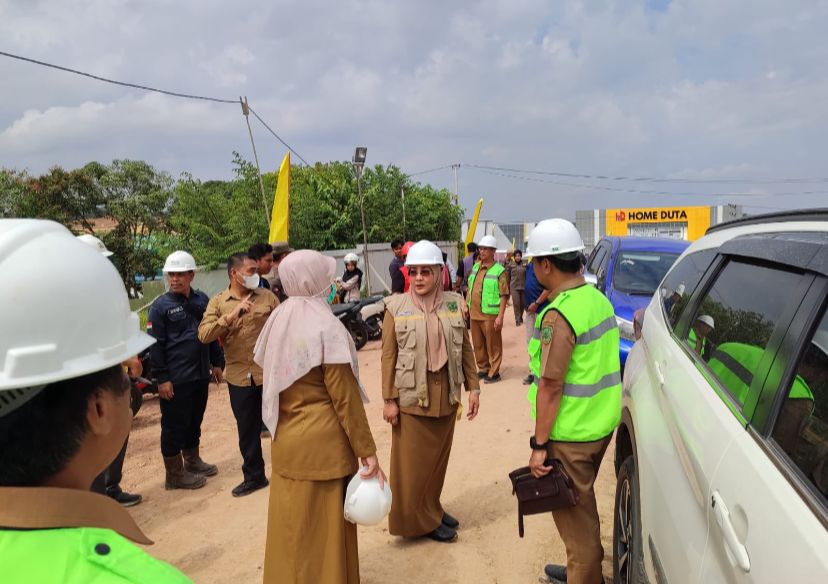 Sri Juniarsih Mas Ingin Pastikan Pembangunan Rumah Sakit Baru Berjalan Lancar