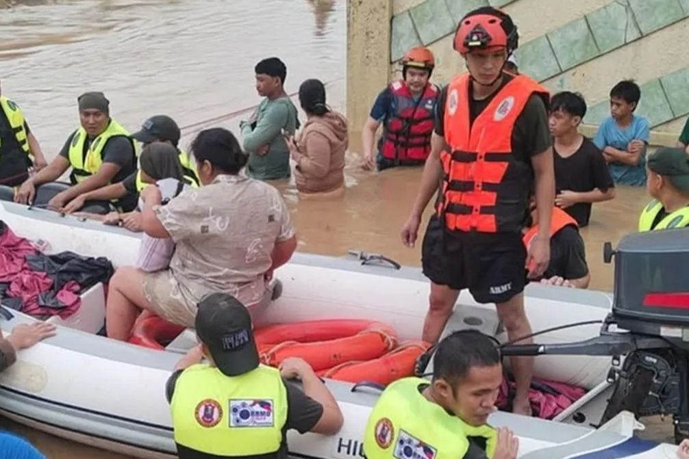 Filipina Diterjang Siklon Tropis Penha, 8 Tewas dan Ribuan Orang Mengungsi