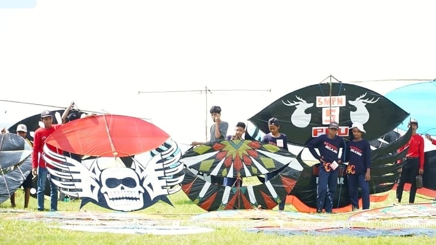 Jadi Magnet Wisata Tahunan di PPU, Mudyat Ingin Kite Festival Digelar Rutin