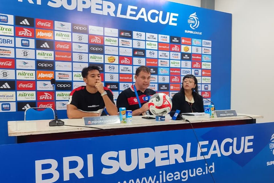 Usai Takluk dari Borneo FC, Pelatih Madura United Puji Mental Bertarung Para Pemainnya