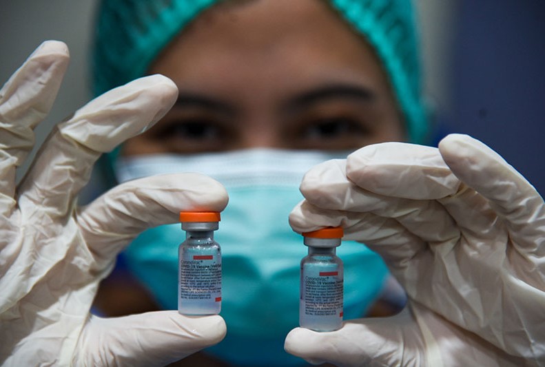 Jelang Mudik Lebaran 2024, PAPDI Minta Kemenkes Anjurkan Masyarakat Vaksin Booster COVID-19