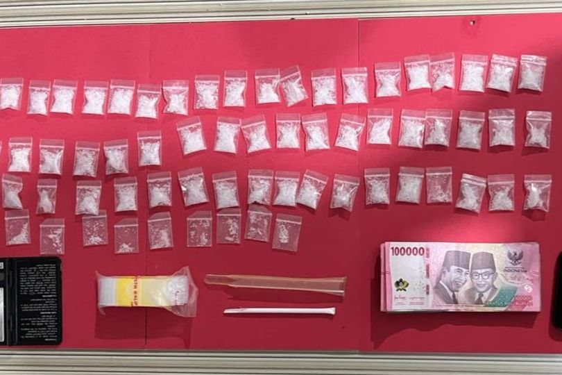 Pengedar Sabu Tinggal di Gubuk Sawah, Polisi Temukan 66 Paket Siap Edar