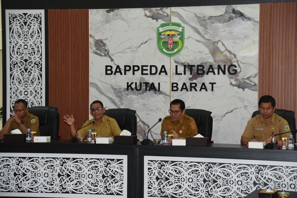 Rakor Desk Verifikasi, Pemkab Kutai Barat Mantapkan Arah Pembangunan 2025–2030