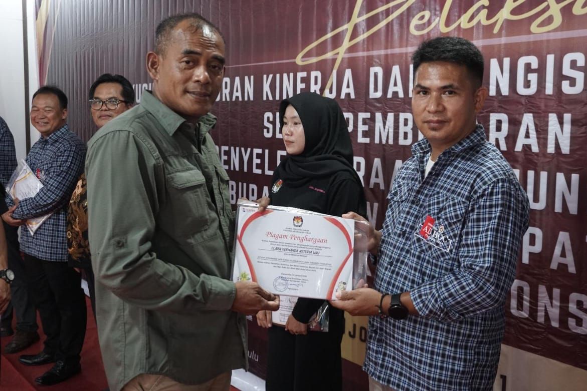 PSU Selesai, KPU Mahulu Resmi Bubarkan Badan Adhoc di Seluruh Kecamatan dan Kampung