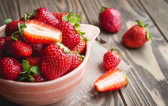 6 Manfaat Buah Stroberi untuk Kesehatan, Bantu Jaga Imunitas hingga Jantung