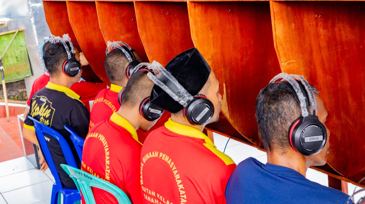 Warga Binaan Rutan Tanah Grogot Difasilitasi Warung Telekomunikasi untuk Cegah Penyelundupan Ponsel